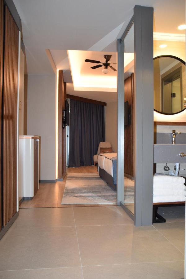 Family Room Side Sea View